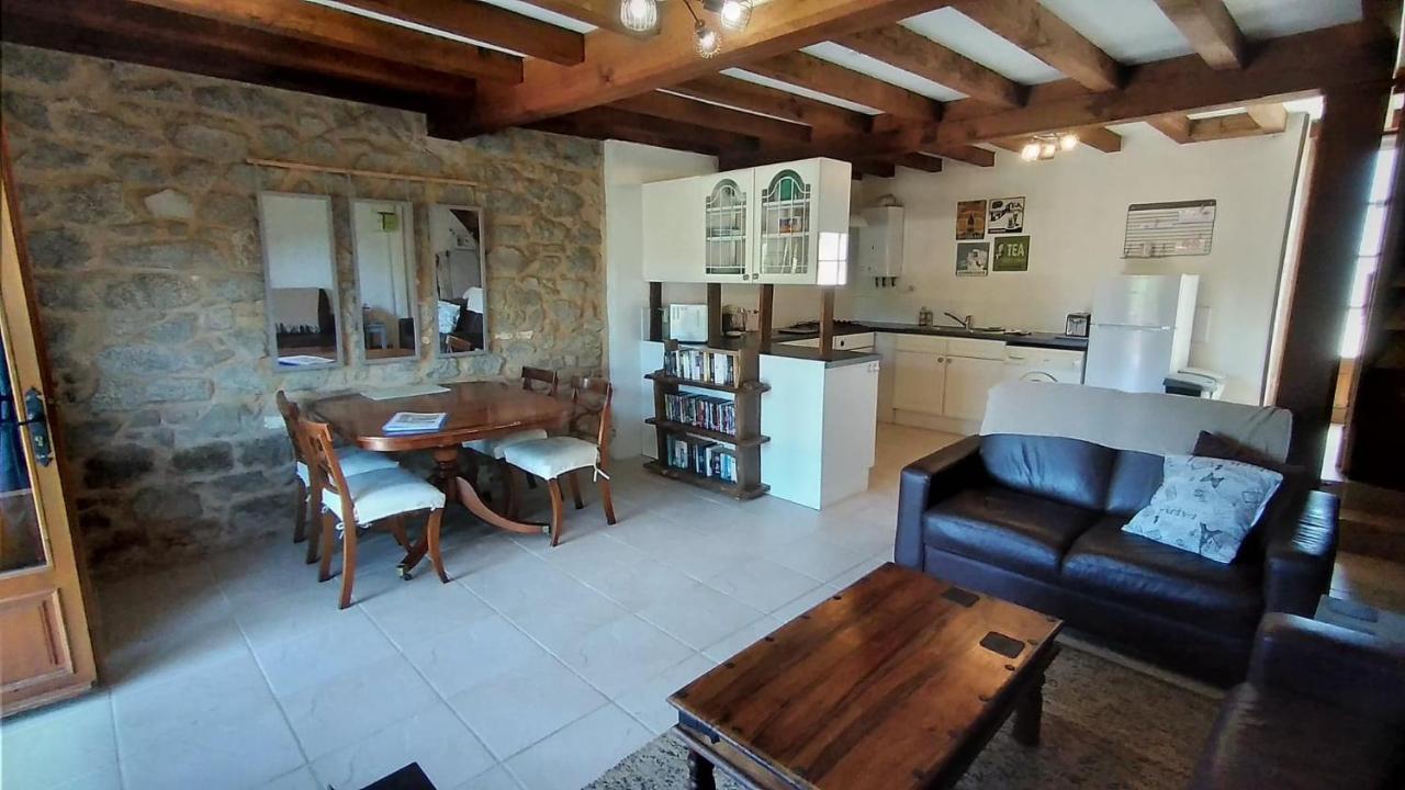 Character 2 Bed Cottage Within Walking Distance Of Bar/Restaurants Piegut-Pluviers Екстер'єр фото