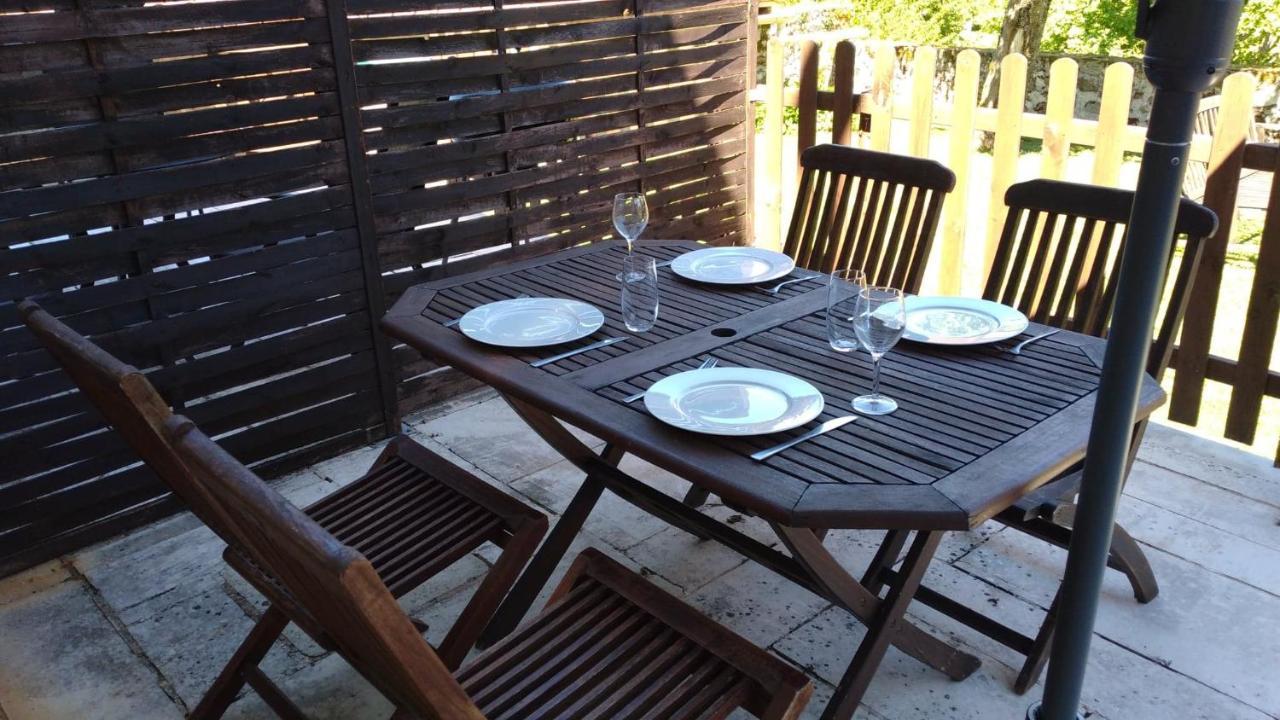 Character 2 Bed Cottage Within Walking Distance Of Bar/Restaurants Piegut-Pluviers Екстер'єр фото